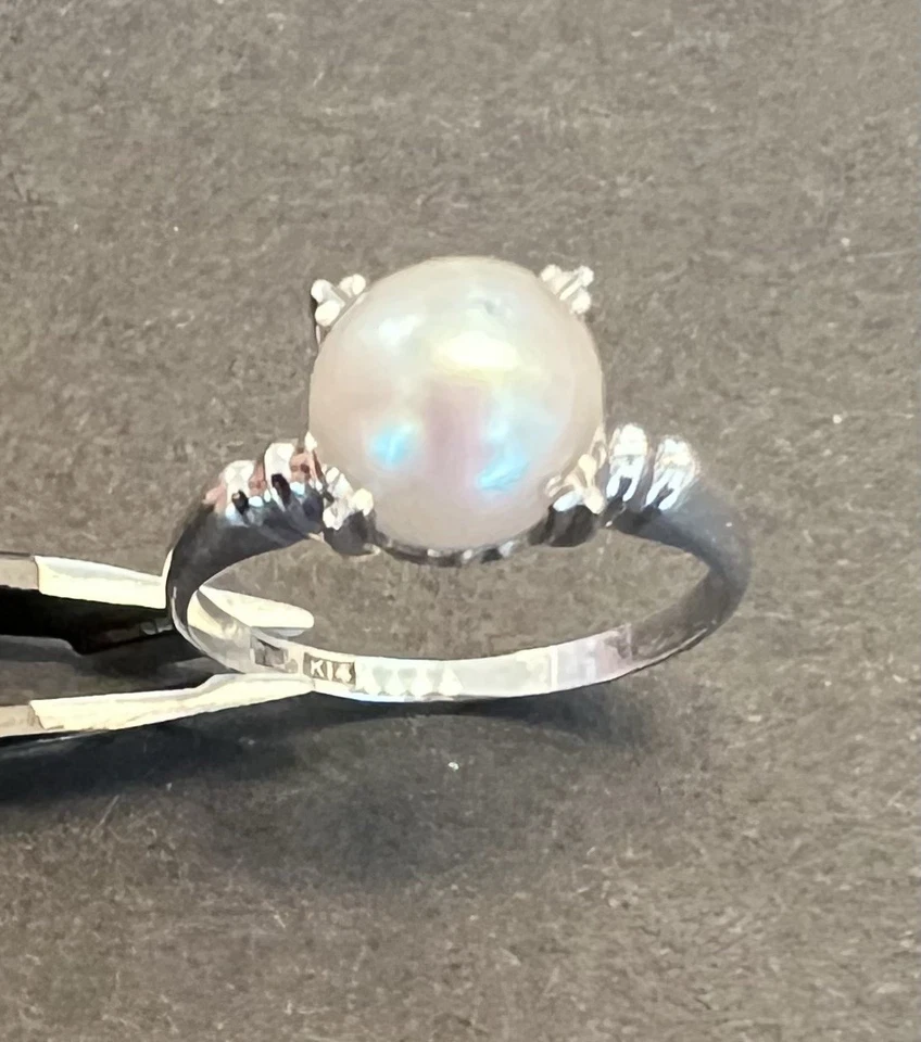 Anillo de perlas Akoya de oro blanco de 14 quilates Maruwa de colección para damas, solitario natural pálido ¡Raro! Foto 4 de 4