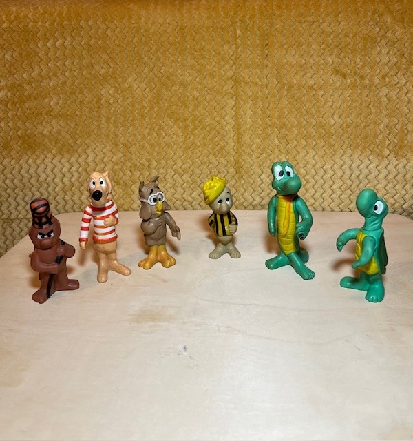 Vintage 1969 Walt Kelley POGO Figurines Set of 6