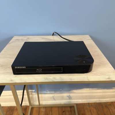 Samsung BD-F5700 Wi-Fi Blu-ray & DVD Player 1080p HDMI