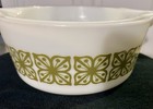 Vintage PYREX Set of 2 Round Mixing Bowls White Green Nesting Verde #474-B 475-B — photo 8