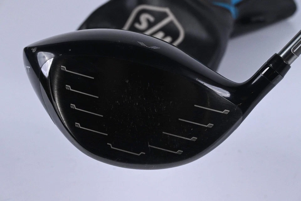 Wilson Staff D7 Driver / 10.5 Degree / Regular Flex UST Mamiya Helium Shaft - Image 4 of 4