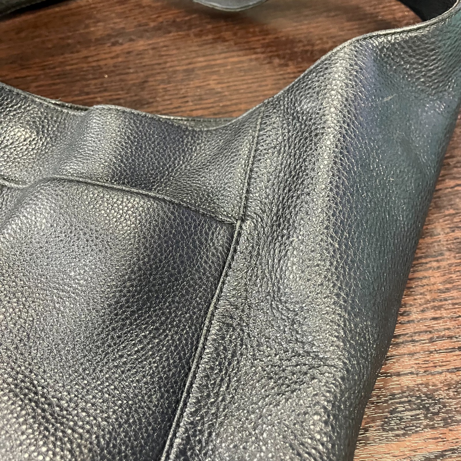 Michael Kors Womens Fulton Hobo Bag Large Black Pebbled Leather Snakeskin Pocket thumbnail 7