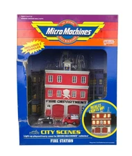 Micro Machines City Scenes Fire Station Light-Up Playset 1990 Galoob 6468 USED