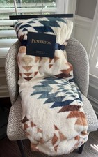 Pendleton Peak Canyon Faux Fur Throw Blanket 50" X 70" Ivory Aztec Reversible