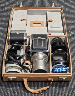 Hasselblad 500C Medium Format Camera Kit w/ Zeiss Lenses, Back, Grip & Case