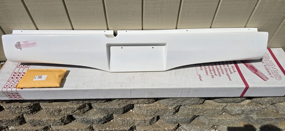 20022 Lund Tailmate Spoiler Parafuso In Rear Roll Pan Valance Dodge Dakota 1997-2004 - Imagem 2 de 4