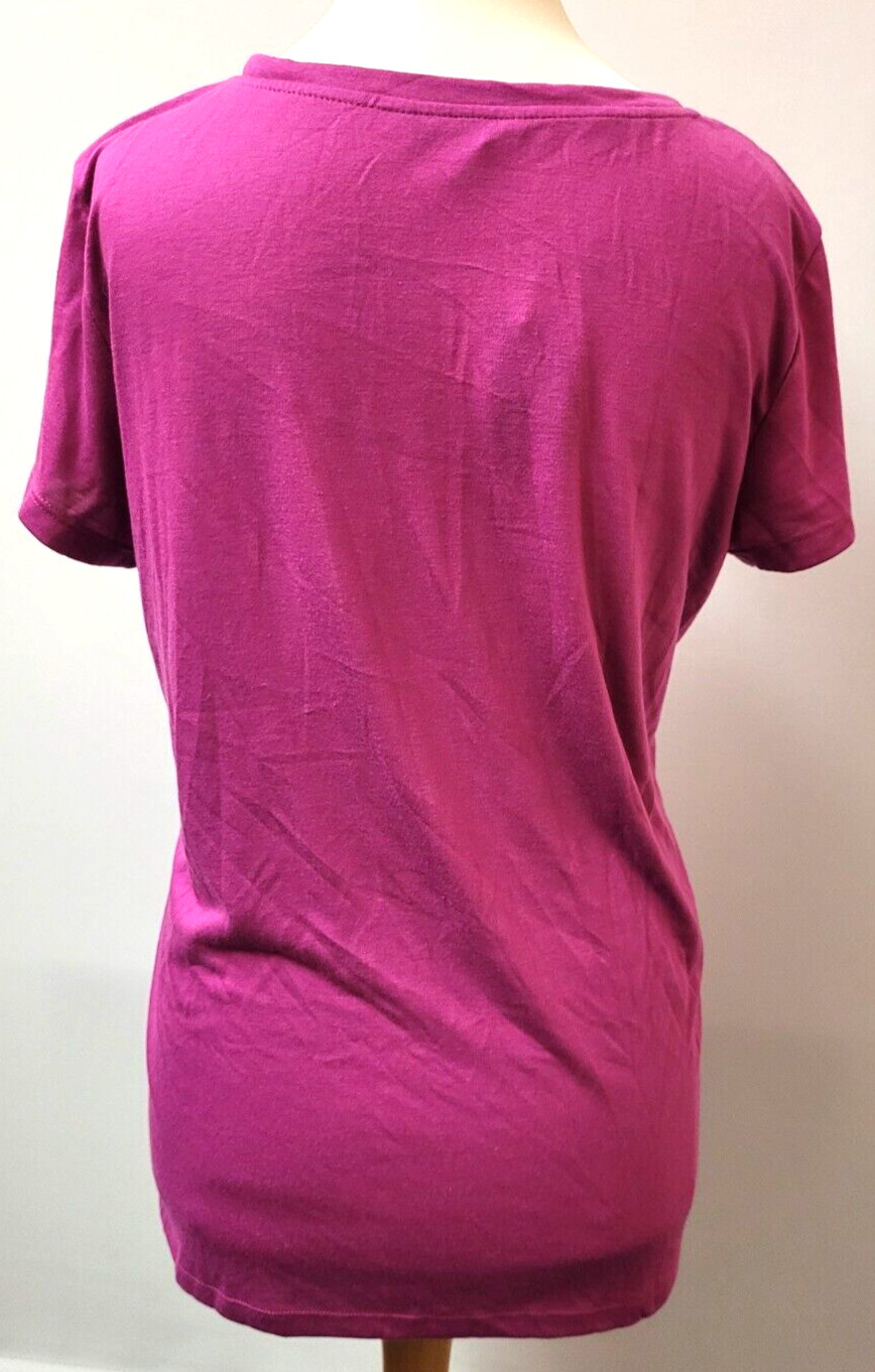 T-Shirt Medium Fuchsia Pink Gin Is My Favourite Drink Wording by George BNWT image 2