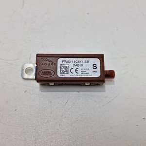 RANGE ROVER EVOQUE ANTENNENVERSTÄRKER MODUL 2020 HINTEN BEIFAHRERSEITE FW9318C847