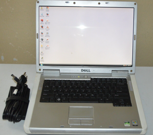 Dell Inspiron Laptop 1501 AMD Sempron Vista 1 GB RAM 120 GB HD DVD + Cord - Picture 1 of 17