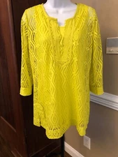 Multiples Womens size Small Green Yellow Stretch Knit Tunic Top