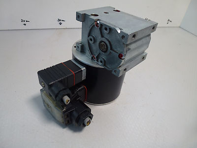 Neckar Engines D828Z00000305, 400V 6Watt + Gearbox S567R i=80/1,9Nm