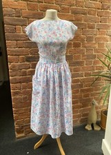 Vintage 80s White Pink blue Pastel Floral  Cut Out Tie Fastening Dress 8