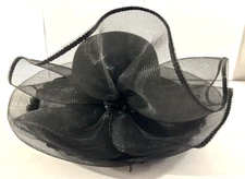 Black Wool Women's Derby with a Bow and the Brim has an Accent Band of Circles