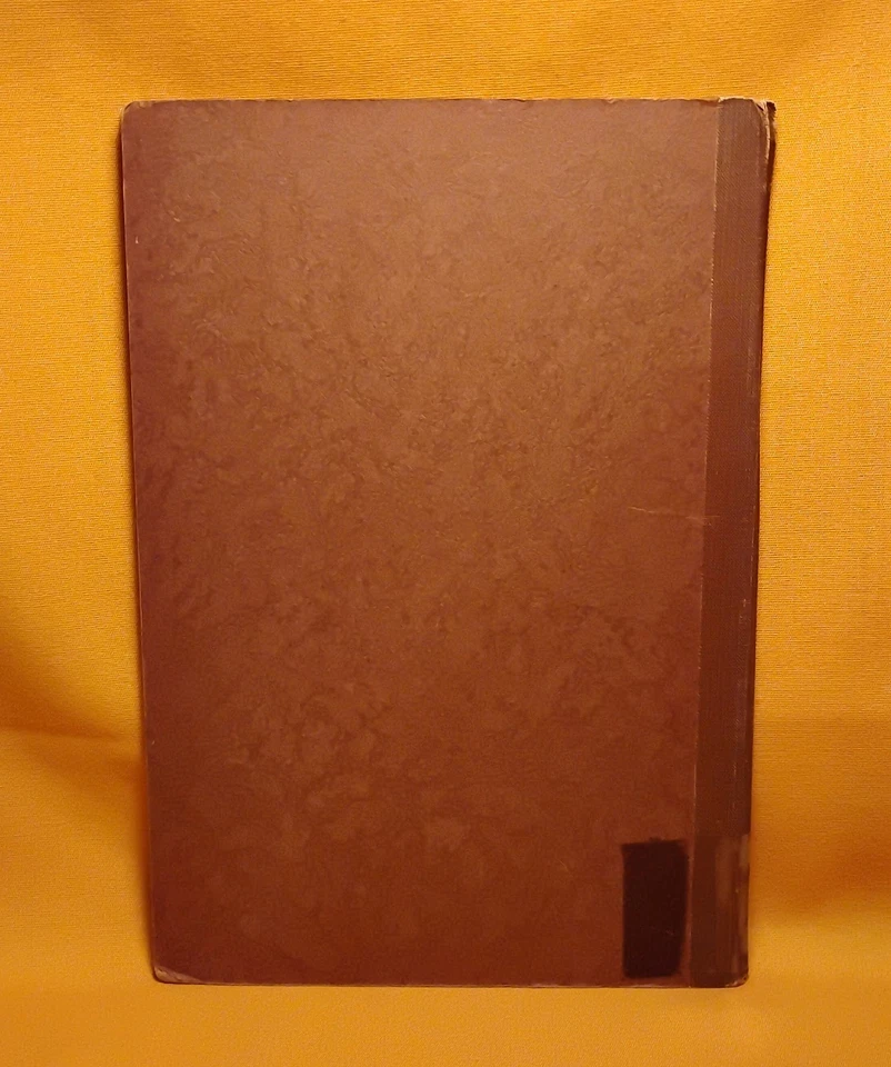 Writers and Their Works Longmans Green 39 booklets in binders Literature ex-lib. - Image 4 of 4