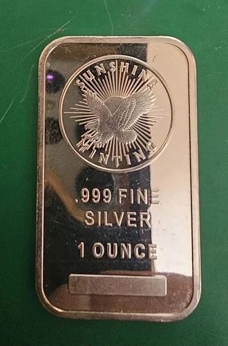 1 oz Sunshine Minting silver bar. 999 fine silver....
