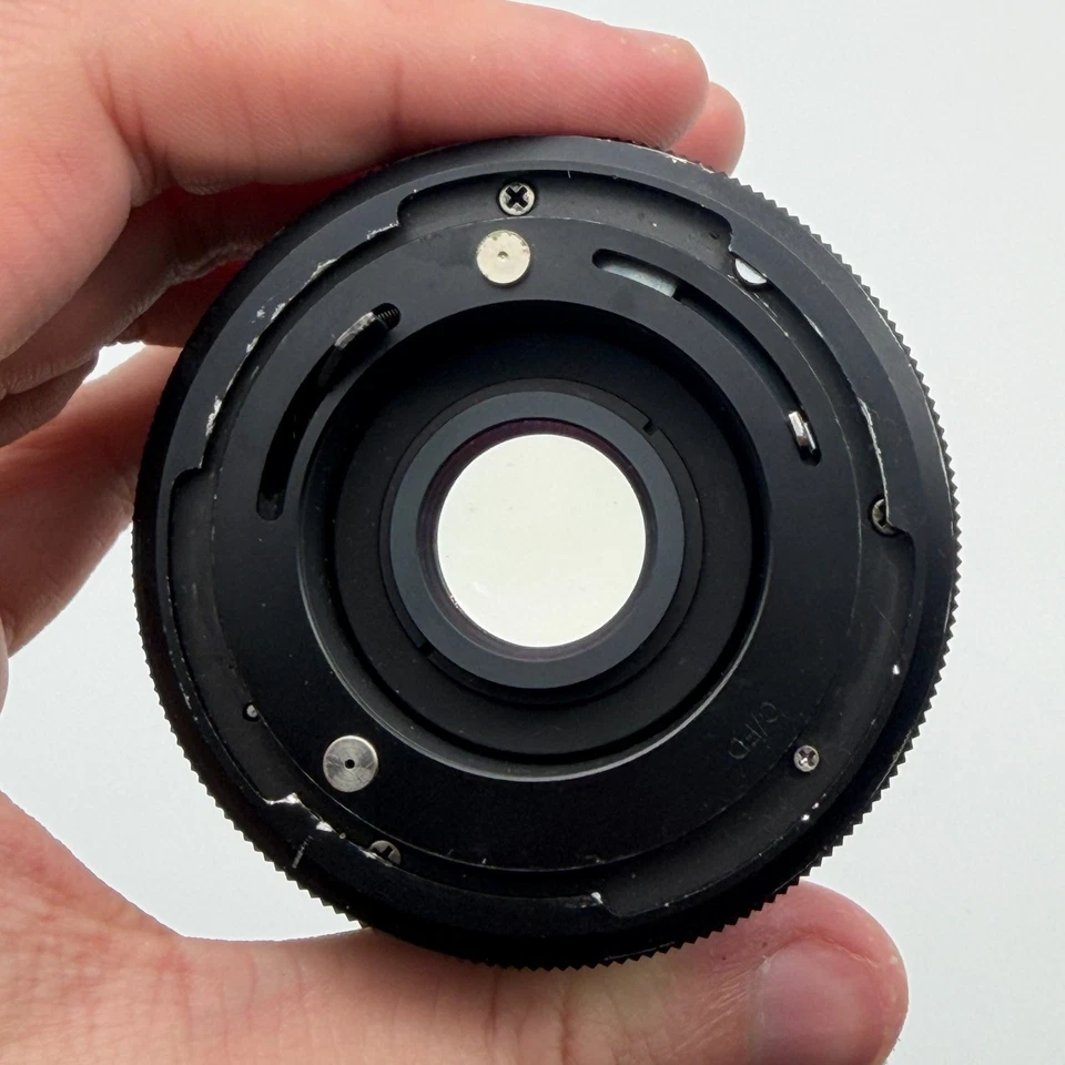 Tokina EL 28mm Lens f2.8 Canon FD Vintage Black 1:2.8 - Image 3 of 4