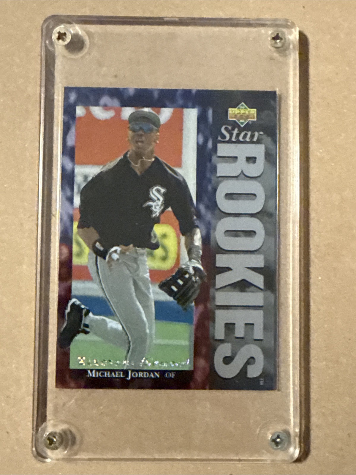 1994 Upper Deck Michael Jordan Star Rookies Electric Diamond Baseball Card #19