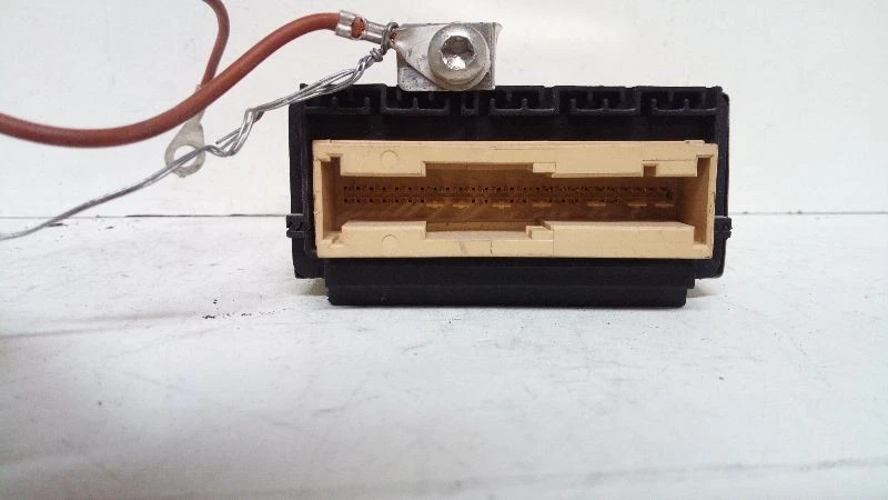 Módulo de control autonivelante suspensión neumática 4Z7907553E 02-04 AUDI ALLROAD4651997 Foto 3 de 4