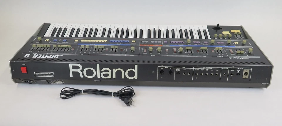 Roland Jupiter-6 Synthesizer mit Gewährleistung - Bild 4 von 4