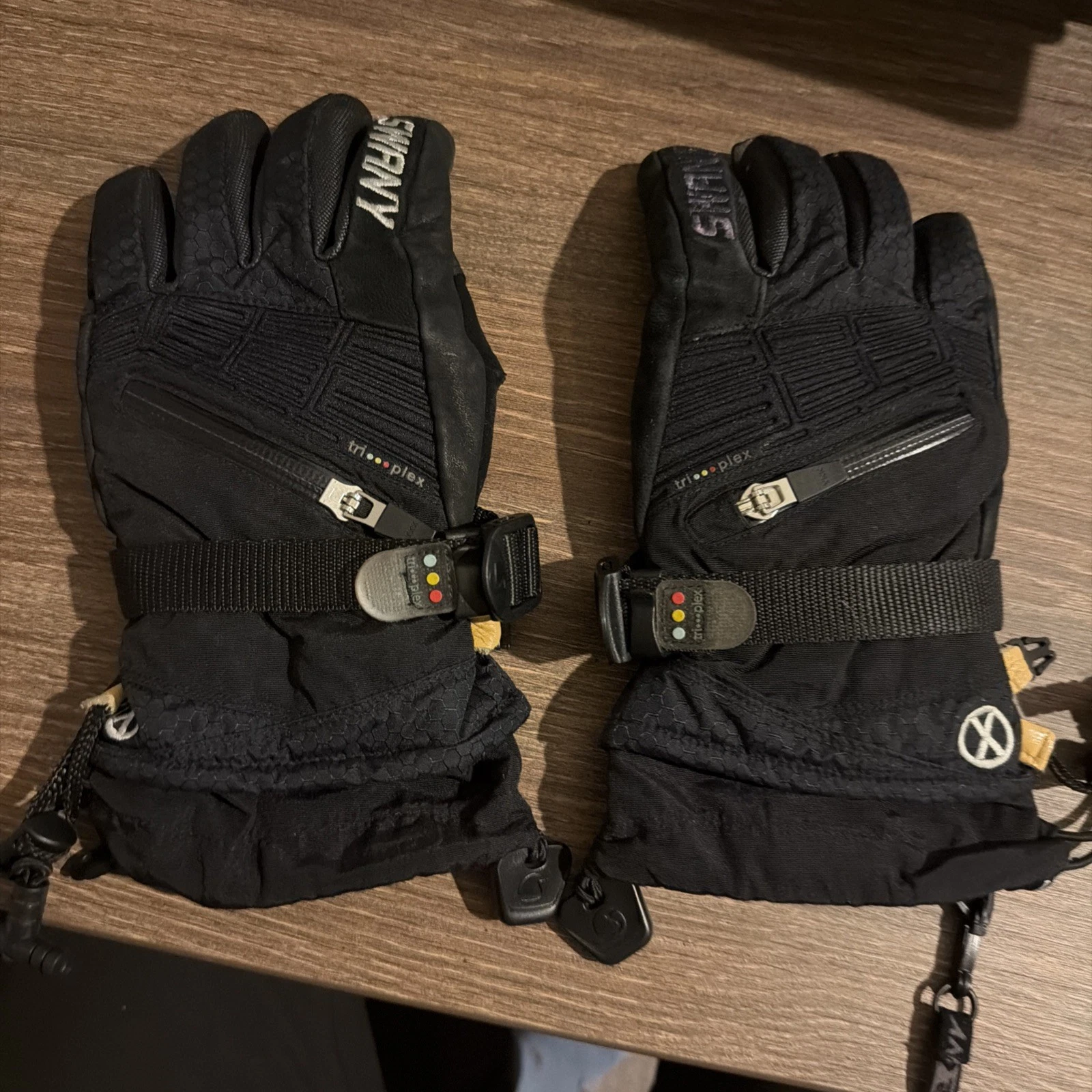 Swany Triplex Gloves Ski Snow Board Outdoor Winter Black Ladies Small V4