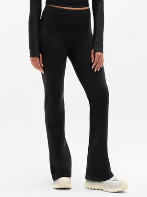 Athleta LP L PETITE Altitude Edge Fleece Lined High Rise Pant Black Winter Warm