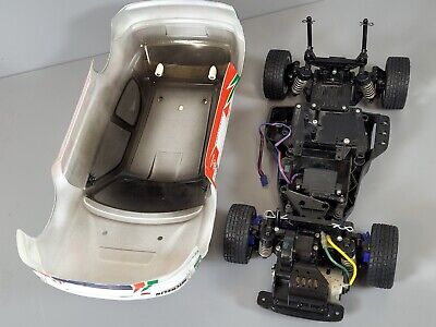 Custom Tamiya RC 1/10 Toyota Corolla WRC Castrol + FF01 Custom Tamiya RC 1/10 Toyota Corolla WRC Castrol + FF01