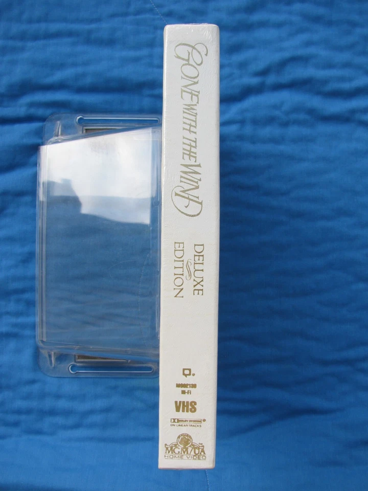 Gone With the Wind (VHS, 1990, 2-Tape Set, Deluxe Edition) - Image 4 of 4