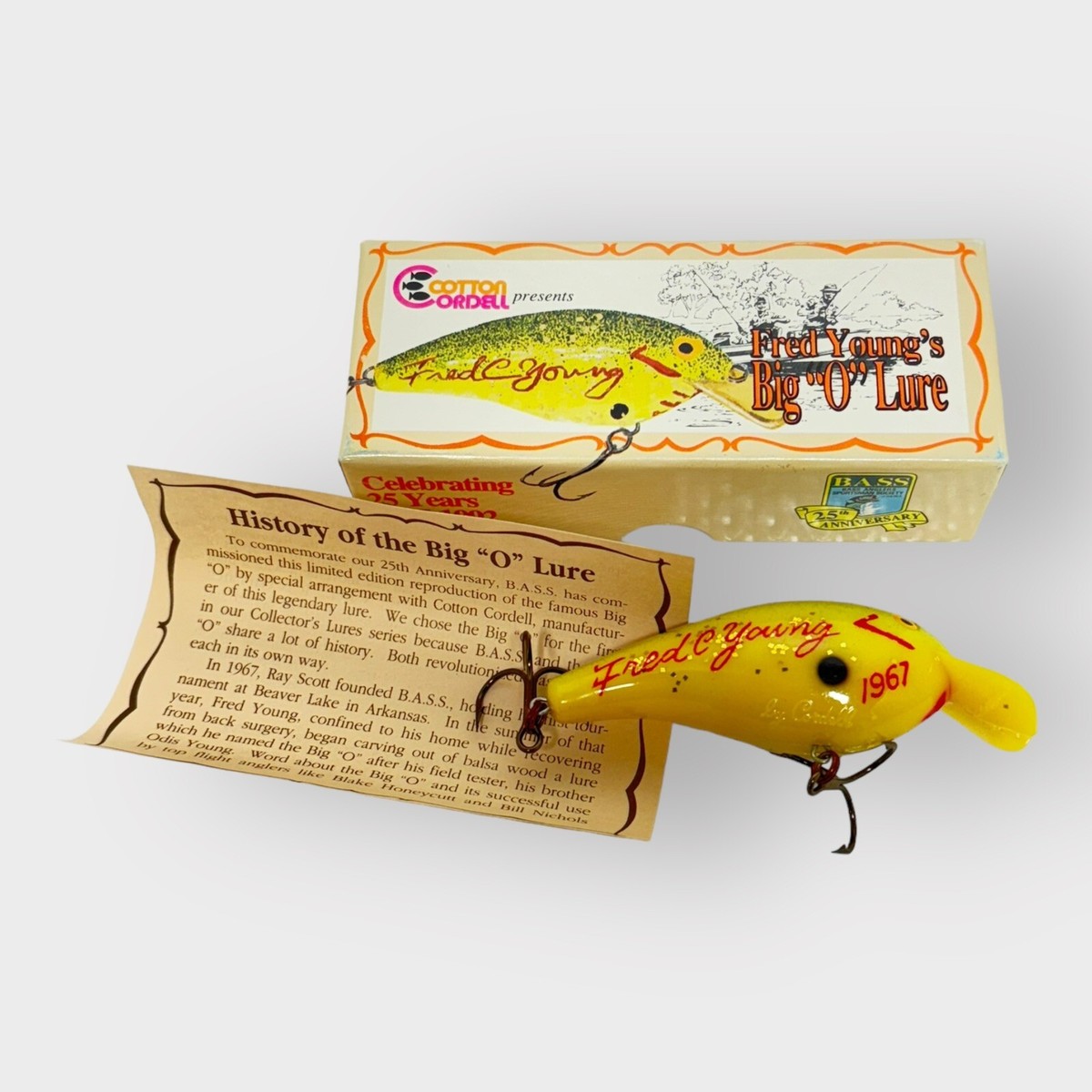 Cotton Cordell 1967-92 Fred Young Big O Lure 25th BASS 32