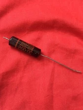 Sprague Black Beauty .033 uF 200V Capacitor 160P measures .04