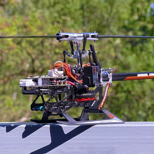 OMPHOBBY M1 EVO RC Helicopter with Dual Brushless Motors for Adult RTF - Picture 38 of 51