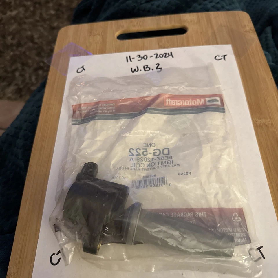 Bobina de encendido 1 pieza genuina OEM Ford Motorcraft DG-522 1X 9E5Z-12029A nueva Foto 2 de 2