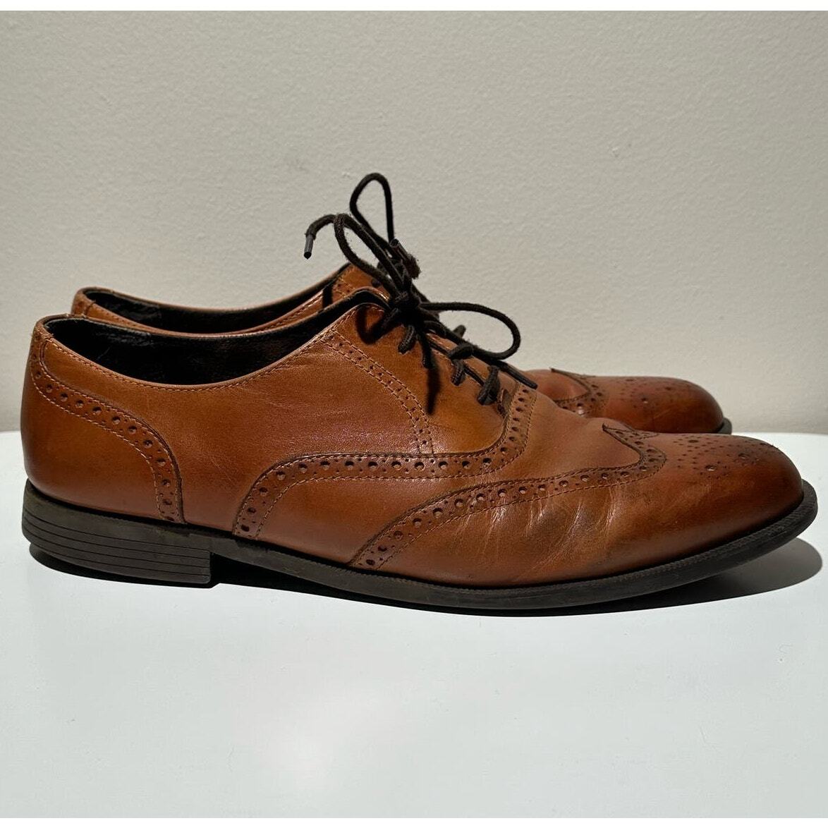 Cole Haan Williams Medallion Wingtip II British Tan- Size  display picture 3