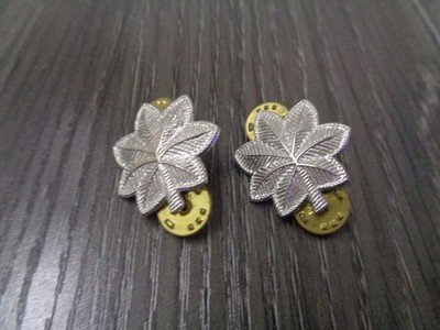 LT Colonel COMMANDER 05 OAK LEAF Collar Pin Devices Set US  CHROME / SILVERED
