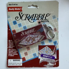 NIP Vintage 1999 Hasbro SCRABBLE Keychain Mini Travel Board Game NOS Kids/Adults