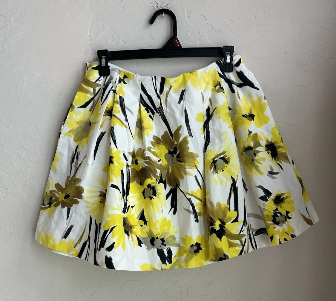Alice + Olivia Skirt Mini Floral Pleated 10 Preppy Twee Designer Luxury Silk