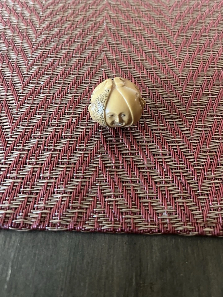 netsuke日本古董“木质”3脸雕塑 — 第 4/4 张图片