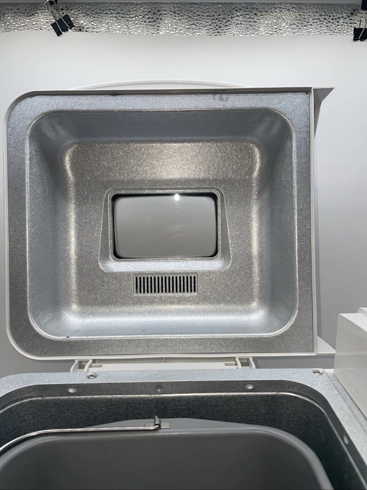 Máquina de Pan REGAL Kitchen Pro Breadmaker Modelo K6745s Foto 4 de 4