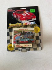 1991 Racing Champions Nascar Richard Petty 43 1:64 Die-Cast Stock Car CG9