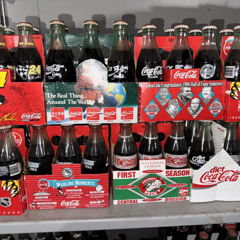 Лот из более чем 250 коммерческих бутылок Coca Cola - Изображение 3 из 4