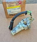 1990-1993 Dodge D150 W150 NOS MoPar Rear Brake PRESSURE LIMITING VALVE ASSY