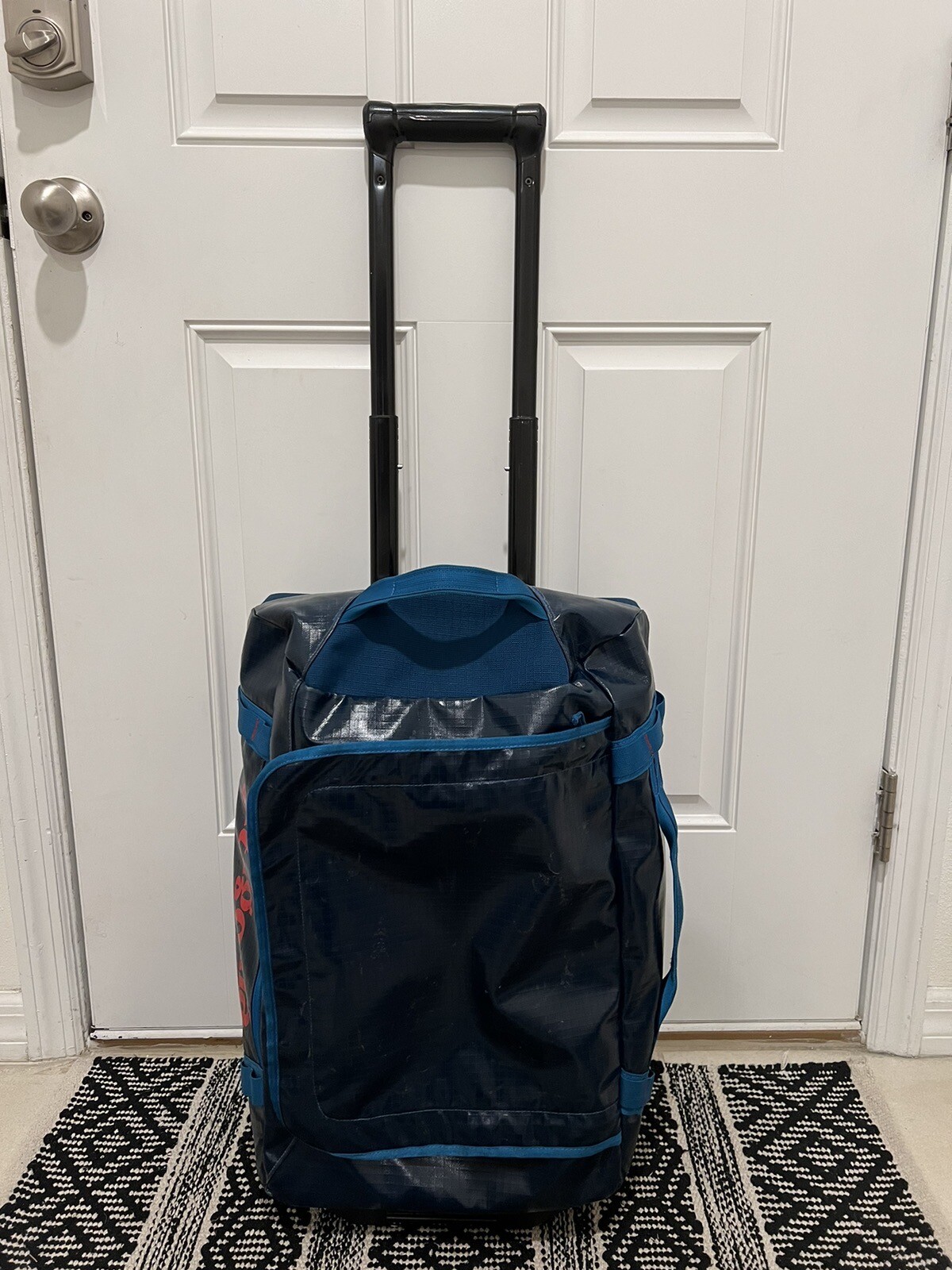 Patagonia Wheeled Duffel Bag Carryon Luggage Travel eBay