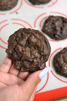 2 dozen Homemade CHOCOLATE CHIP Cookies   FRESH: Made to Order  