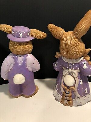 11” Ceramic Bisque Rabbits Mama W/ Bunnies & Papa 11” Ceramic Bisque Rabbits Mama W/ Bunnies & Papa