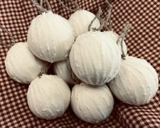 10 vintage style Off White SNOWBALL Fabric RAG BALLS Ornaments bowl filler prim