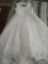 Used 1 time Size 3 very elegant for wedding or pageants. Beautiful beads