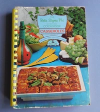 The Beta Sigma Phi Intl Cookbook: Casseroles - 2000 recipes -1969 paperback