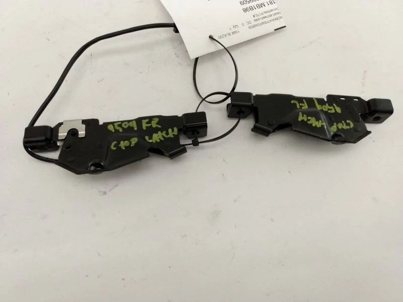 Пара защелок с жестким верхом Mercedes-Benz SLK230 R170 подходит для 1997-2004 годов выпуска  - Изображение 4 из 4