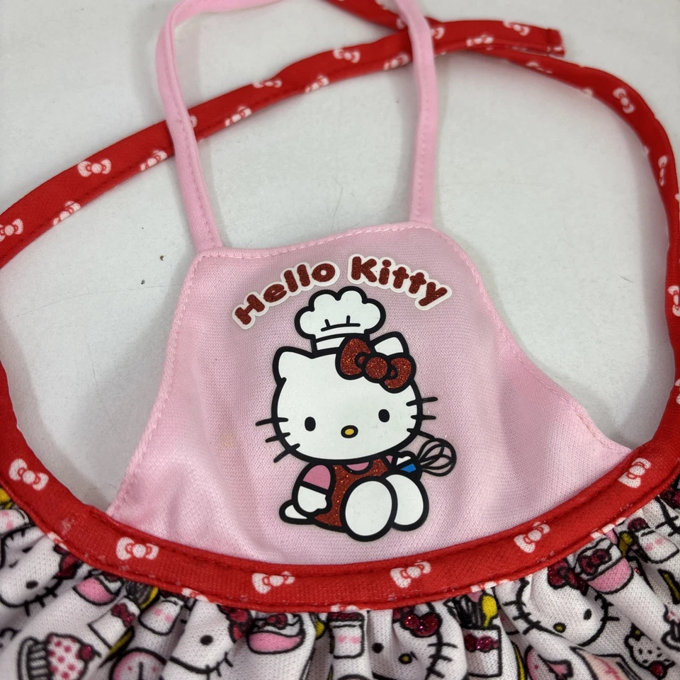Avental de bonecas Hello Kitty 18” AG OG MYLIFE SANRIO e patins listrados preto e branco - Imagem 2 de 4