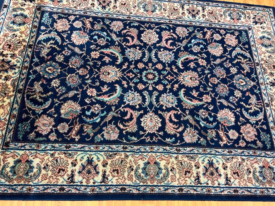 4'4" x 6' Karastan Tab riz Design Oriental Rug - Full Pile - Made in USA - Image 4 of 4