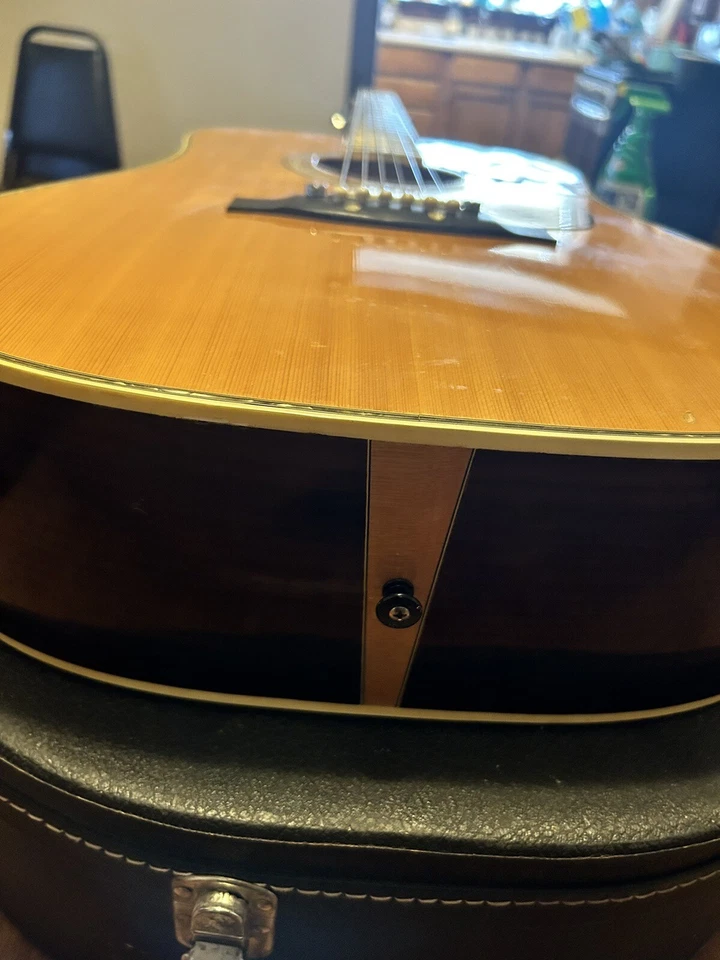 Guitarra Acústica De Colección SUZUKI W300 DX RARA Gema Bien Cuidada Foto 3 de 4